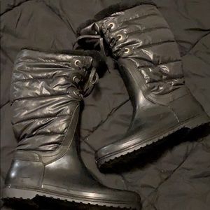 ISO Women’s Sarina winter boots